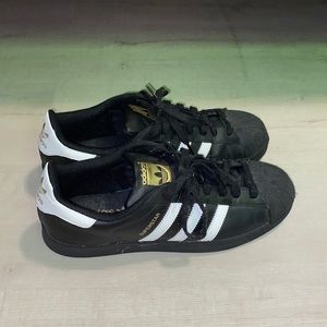 Adidas superstar foundation black/white/gold